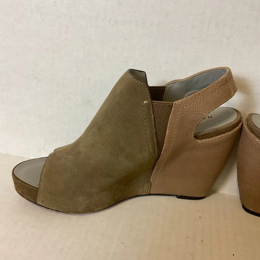 Naked Feet Platform Shoes 9M Beige Taupe Slingback Peep Toe Leather Suede